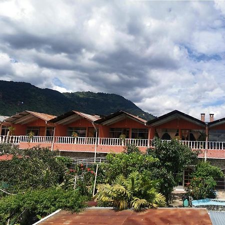 Hotel Playa Linda Panajachel Εξωτερικό φωτογραφία